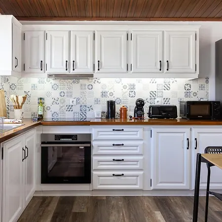 The Biscuit House By Pontanegraazores Prázdninový dům *