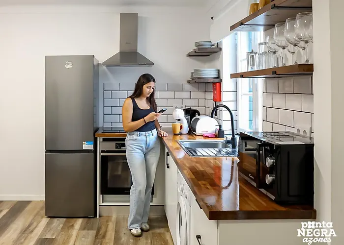 The Biscuit House By Pontanegraazores