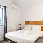 The Biscuit House By Pontanegraazores Holiday home