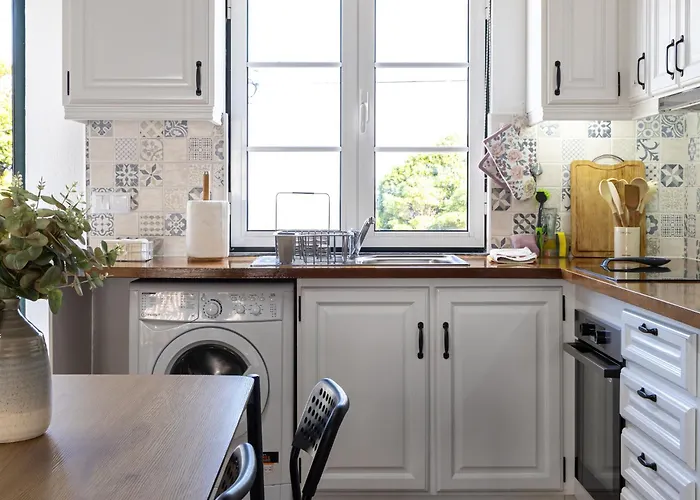 The Biscuit House By Pontanegraazores